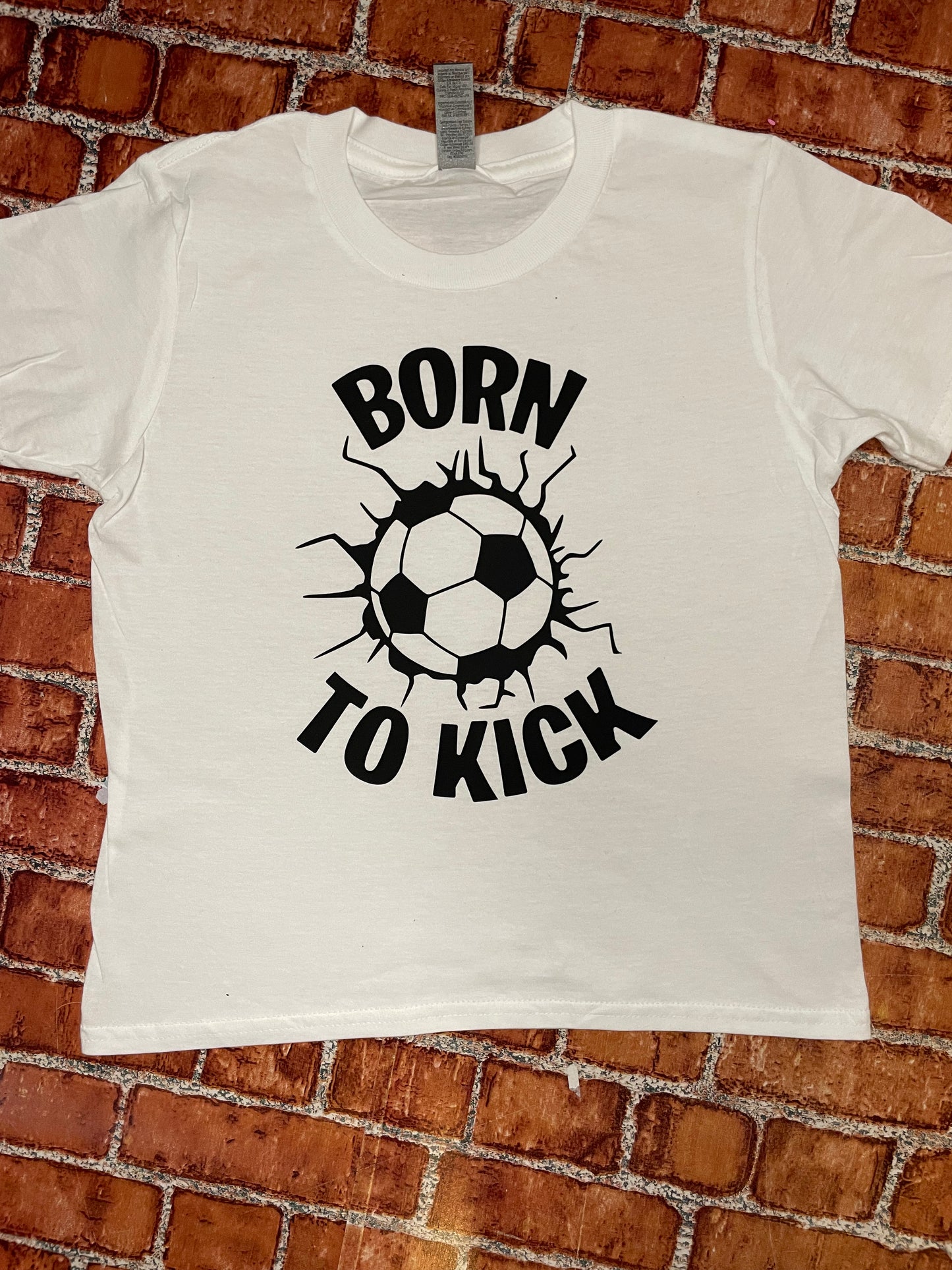 'Born To Kick' T-shirt