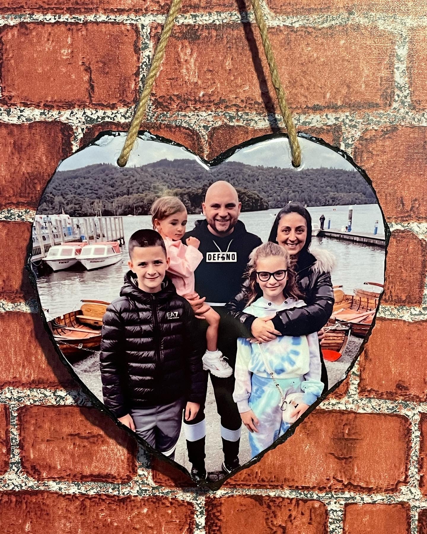 Hanging Heart Photo Slate